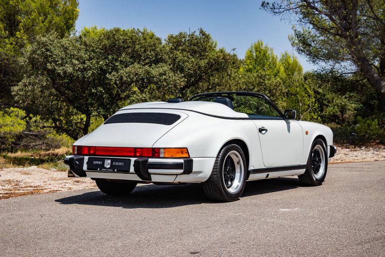 Porsche 911 Carrera 3.2 Speedster