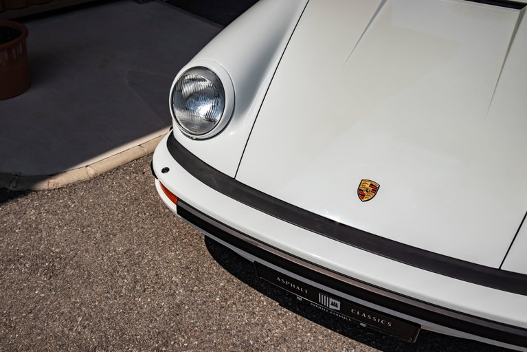 Porsche 911 Carrera 3.2 Speedster