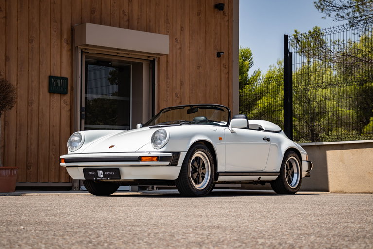 Porsche 911 Carrera 3.2 Speedster