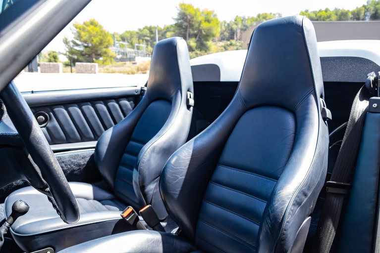 Porsche 911 Carrera 3.2 Speedster