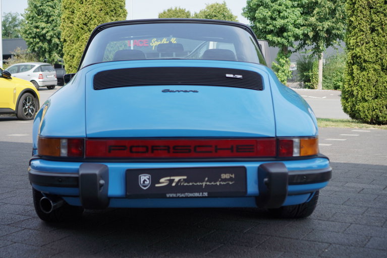 Porsche 911 Carrera 2.7