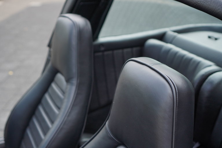 Porsche 911 Carrera 2.7