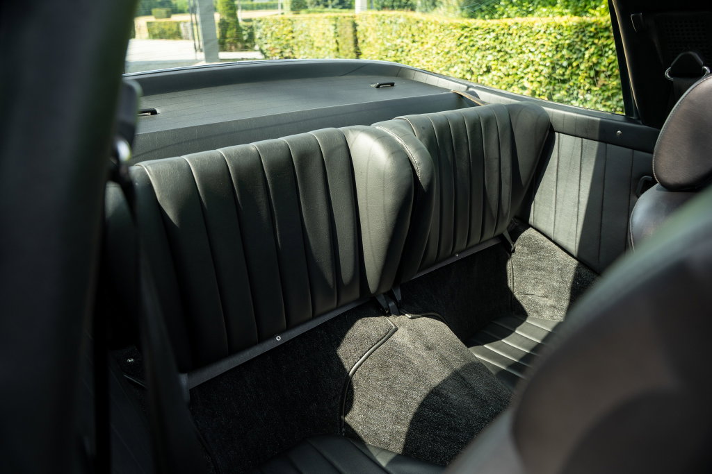 Porsche 911 S (F-Modell)