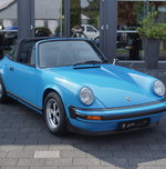Porsche 911 Carrera 2.7