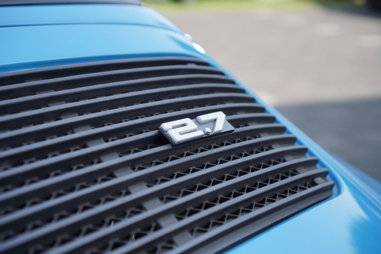 Porsche 911 Carrera 2.7
