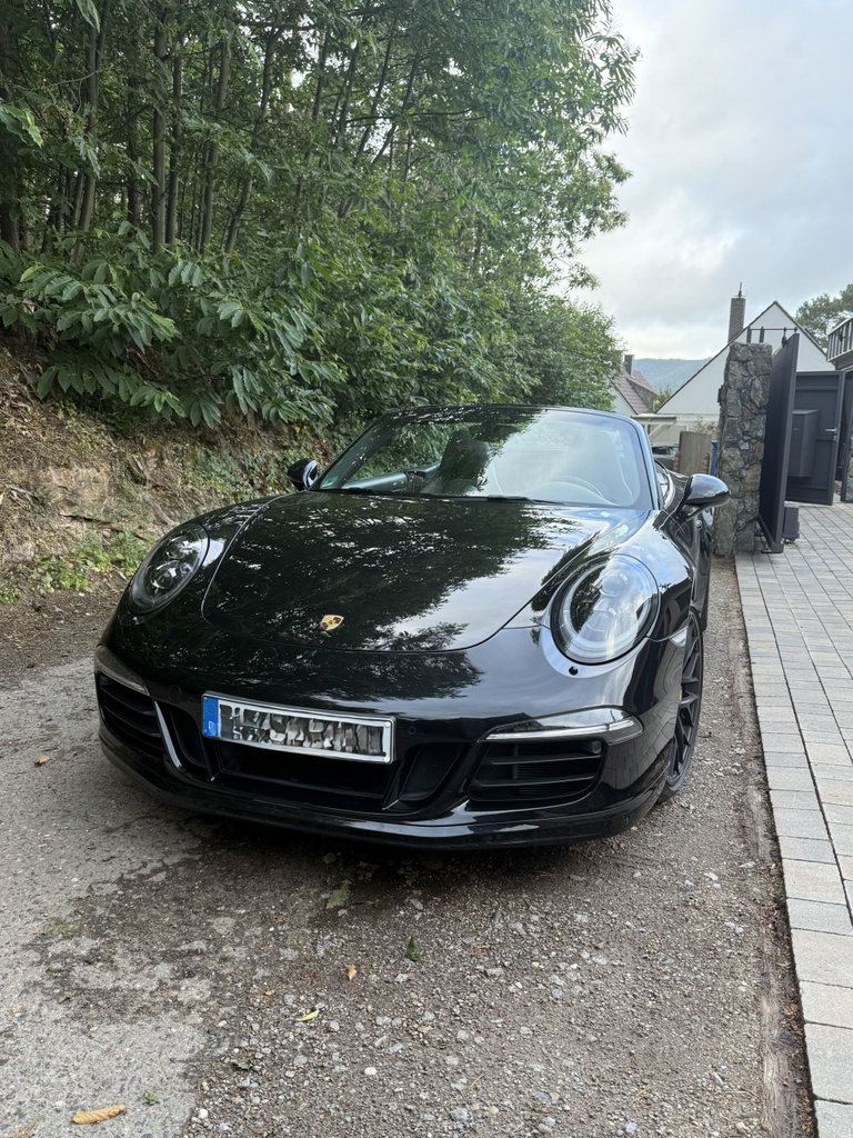 Porsche 991 Carrera 4 GTS
