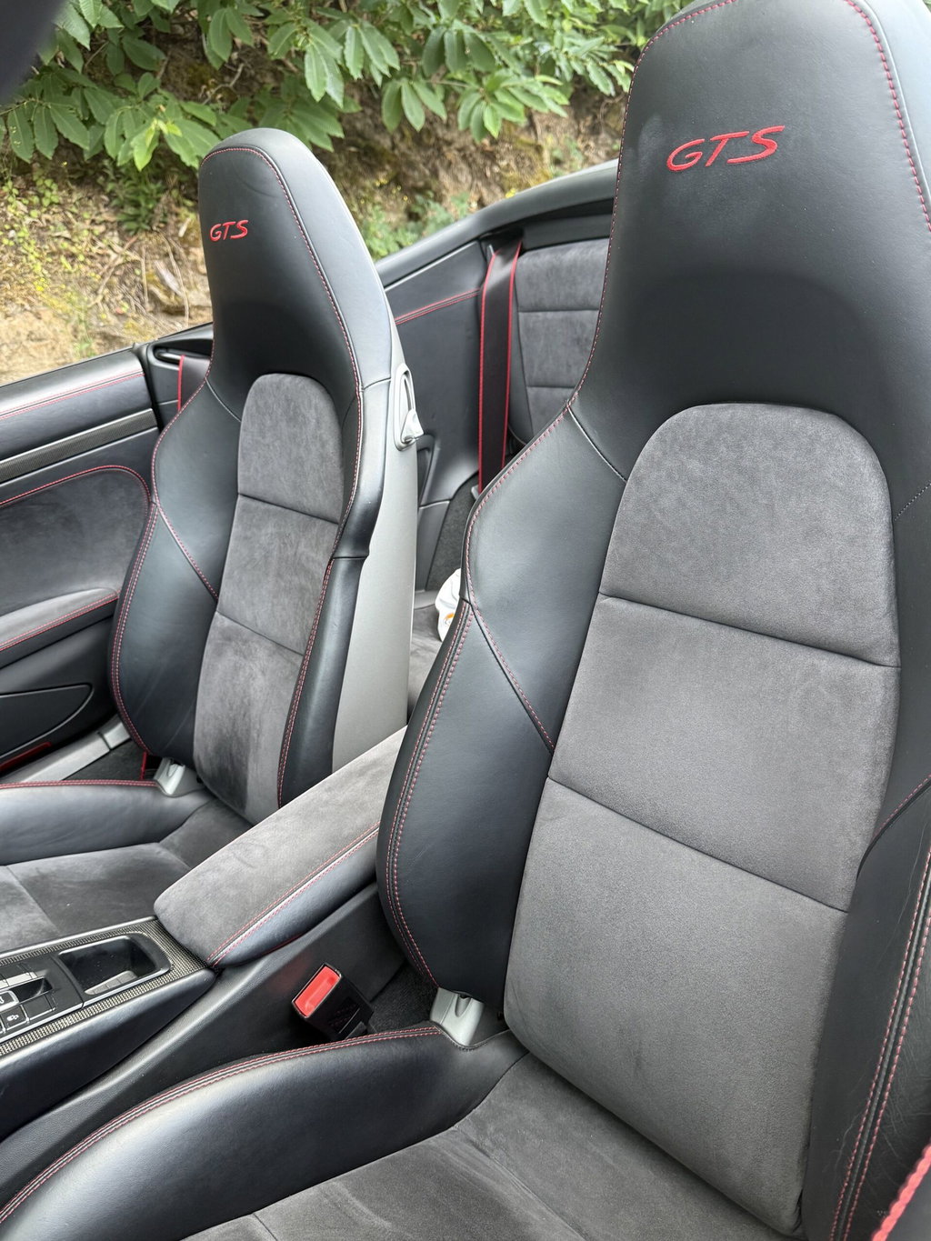 Porsche 991 Carrera 4 GTS