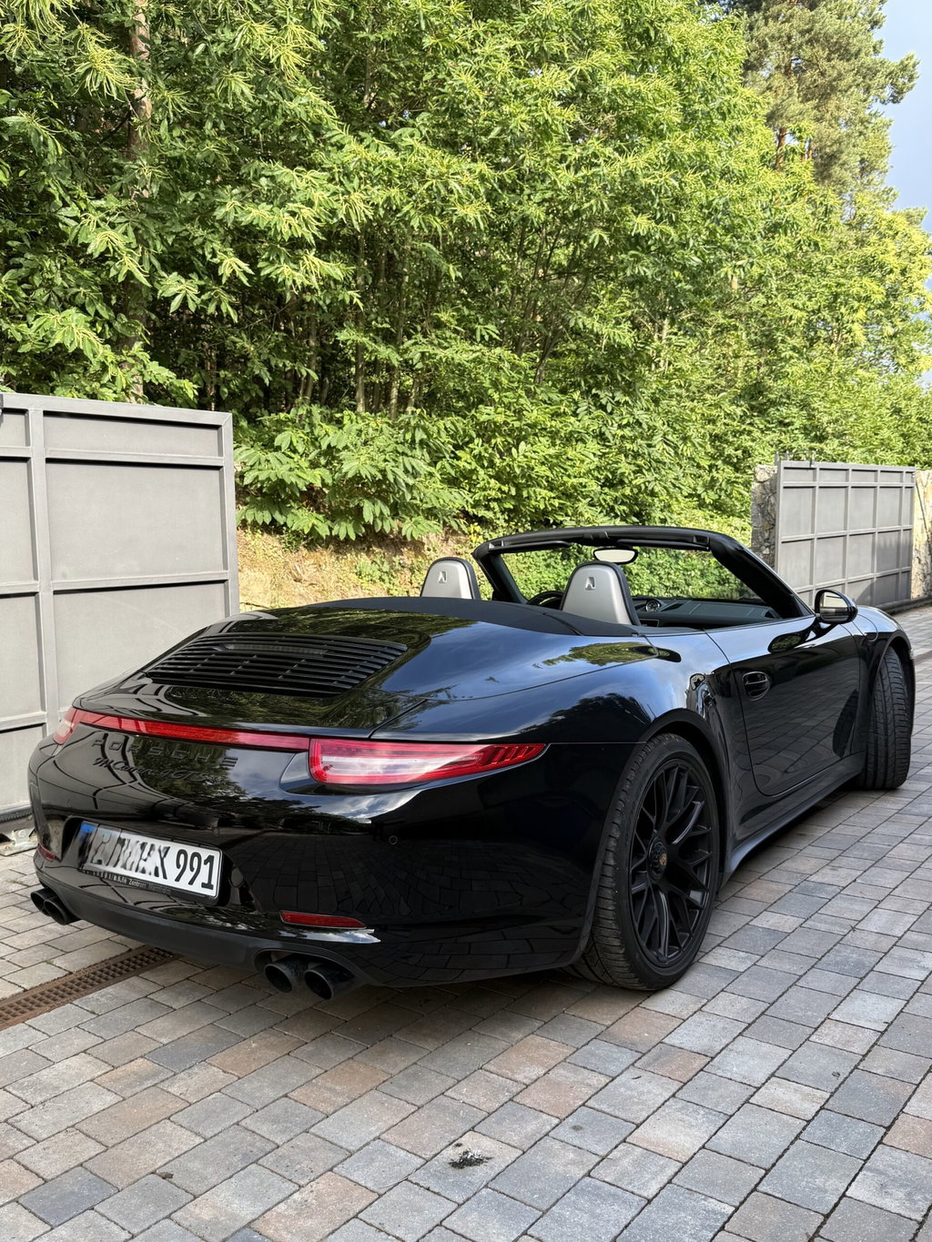 Porsche 991 Carrera 4 GTS