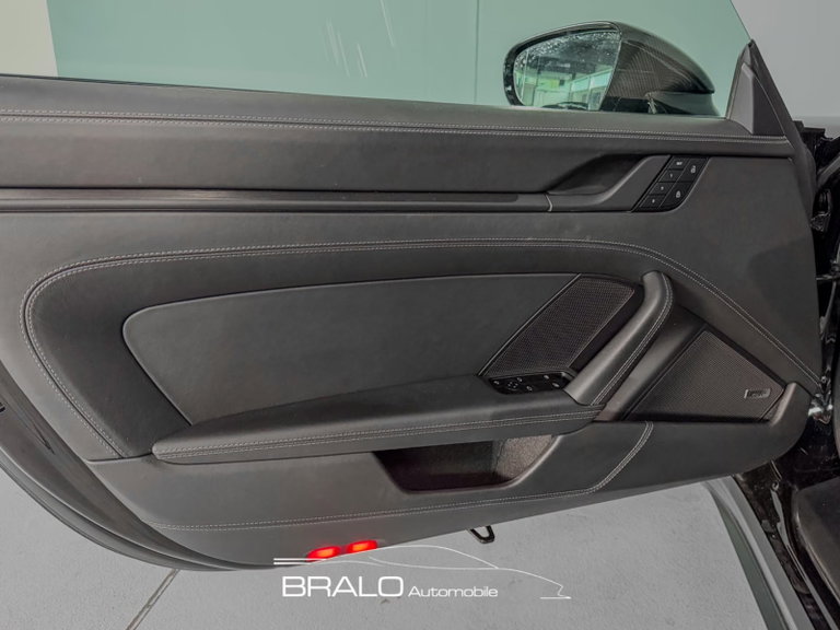 Porsche 992 Edition 50 Jahre Porsche Design