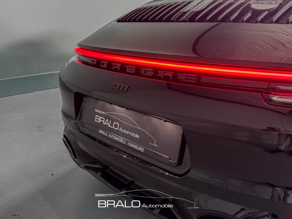 Porsche 992 Edition 50 Jahre Porsche Design