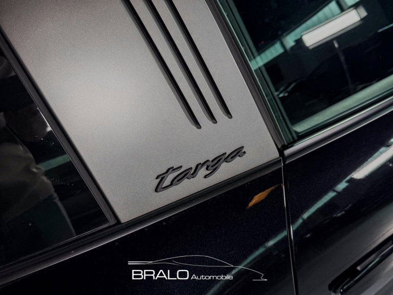 Porsche 992 Edition 50 Jahre Porsche Design