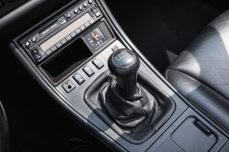 Porsche 968
