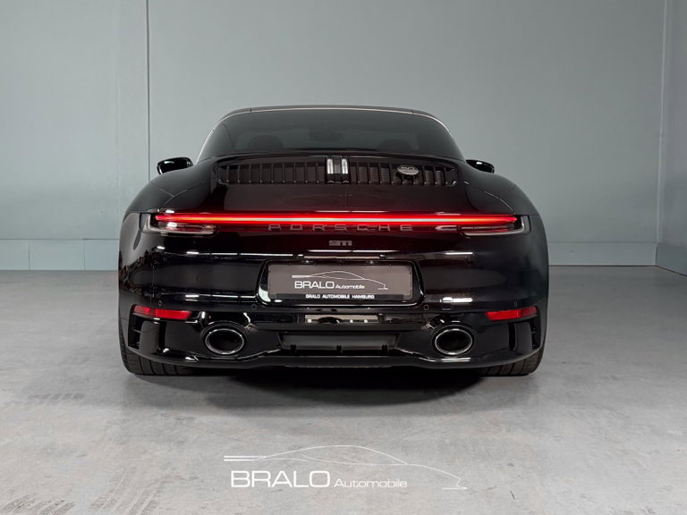 Porsche 992 Edition 50 Jahre Porsche Design