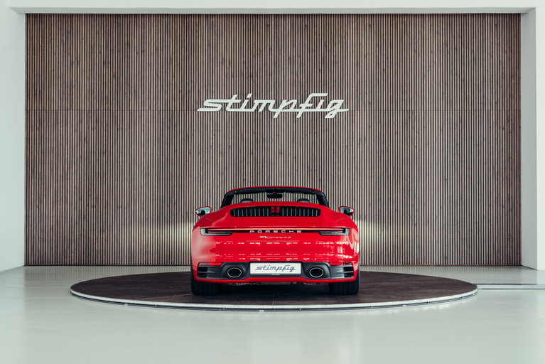 Porsche 992 Carrera 4S