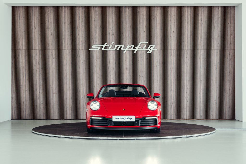 Porsche 992 Carrera 4S