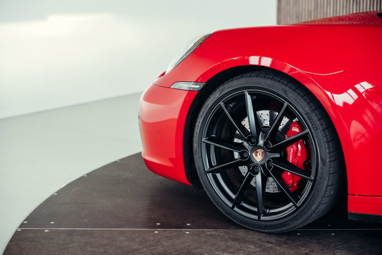 Porsche 992 Carrera 4S