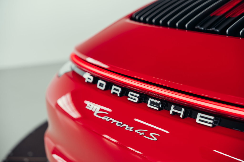 Porsche 992 Carrera 4S
