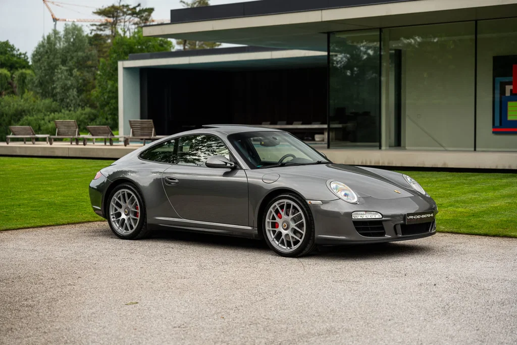 Porsche 997 Carrera GTS