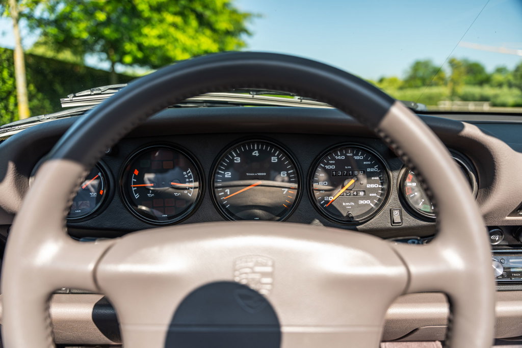 Porsche 993 Carrera