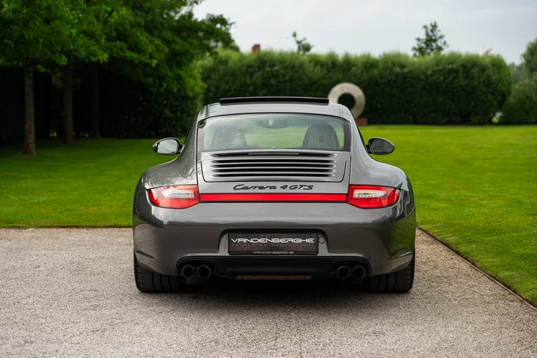 Porsche 997 Carrera GTS
