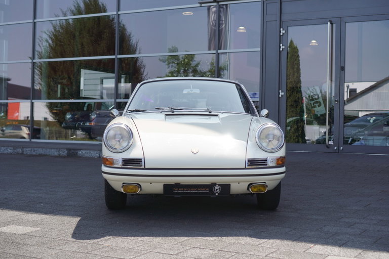 Porsche 911 S (F-Modell)