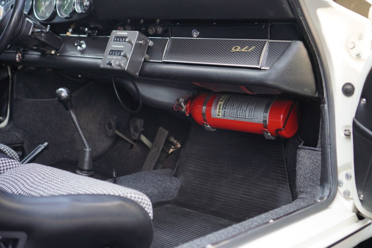 Porsche 911 S (F-Modell)