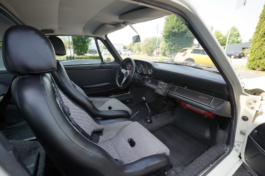 Porsche 911 S (F-Modell)