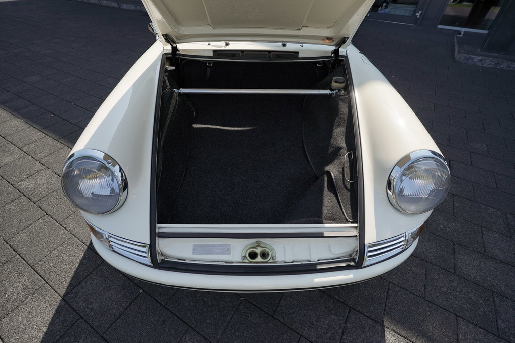 Porsche 911 S (F-Modell)