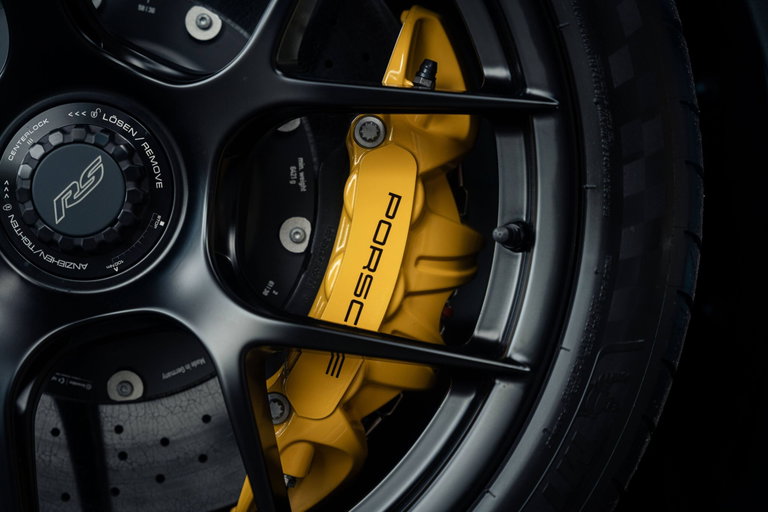 Porsche 992 GT3 RS