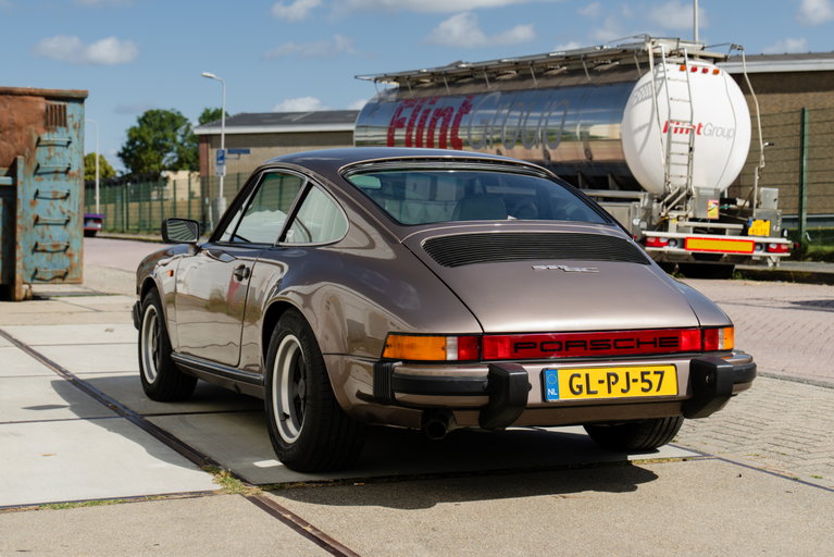 Porsche 911 SC