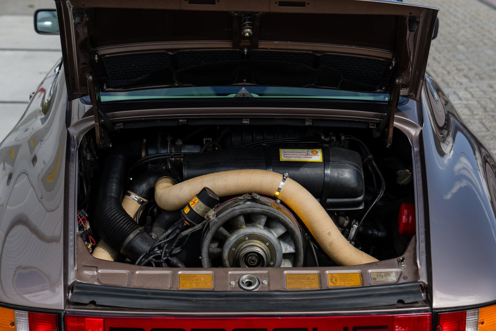 Porsche 911 SC