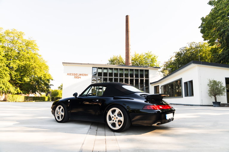 Porsche 993 Carrera 4