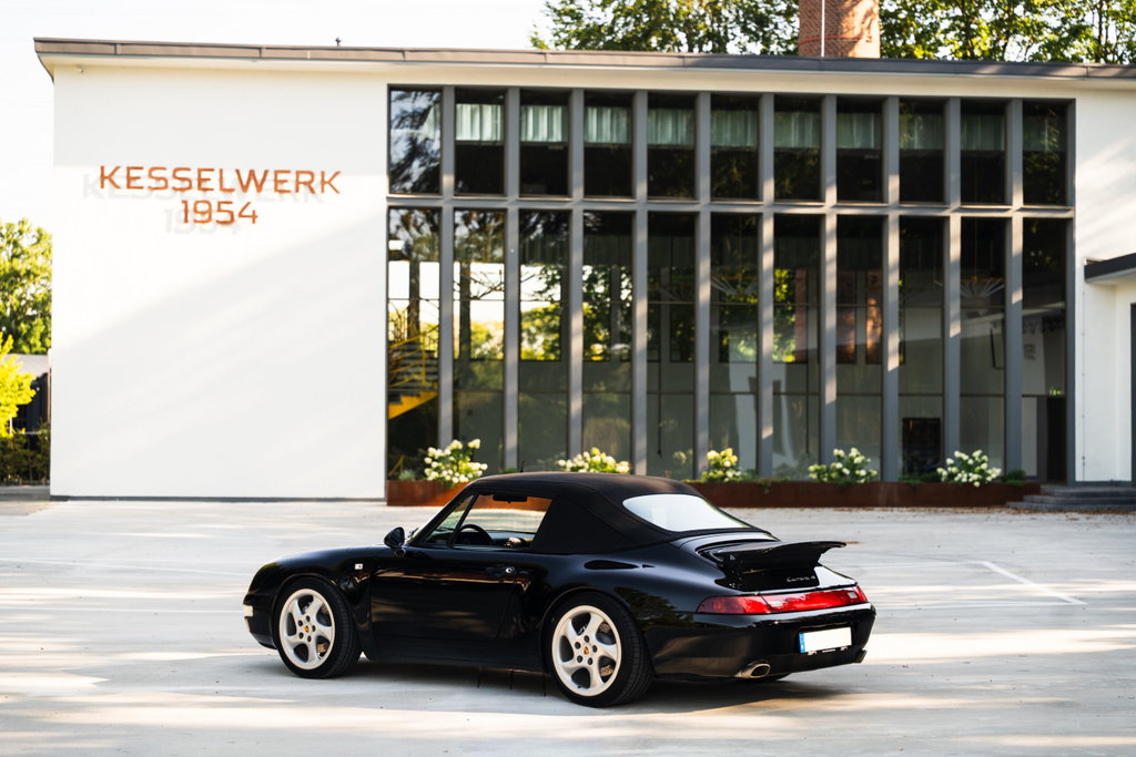 Porsche 993 Carrera 4
