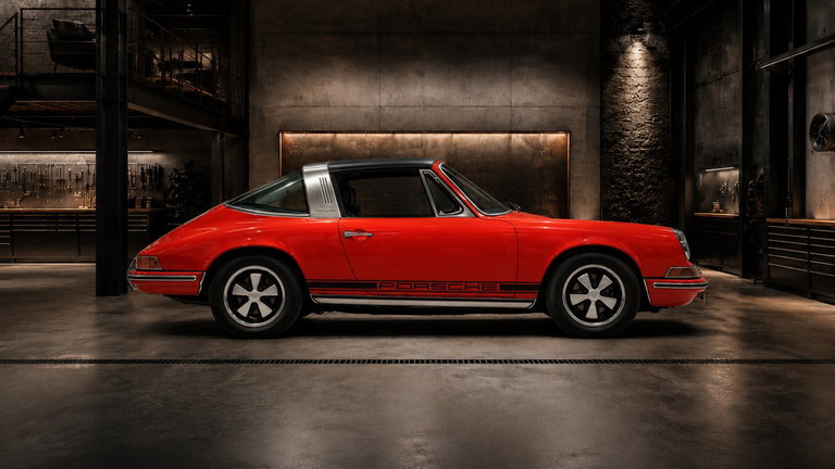 Porsche 911 T