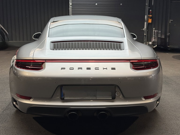 Porsche 991.2 Carrera 4 GTS