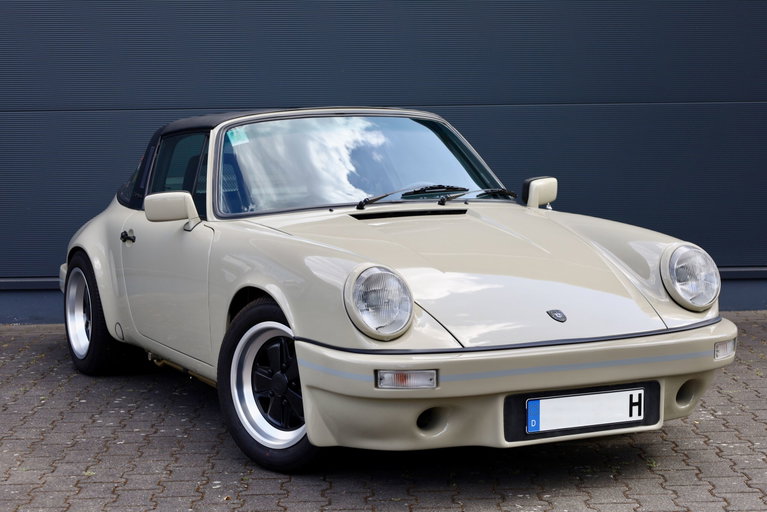 Porsche 911 Modified