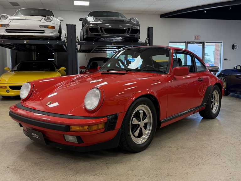 Porsche 911 Carrera 3.2