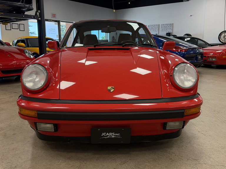 Porsche 911 Carrera 3.2