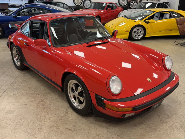 Porsche 911 Carrera 3.2