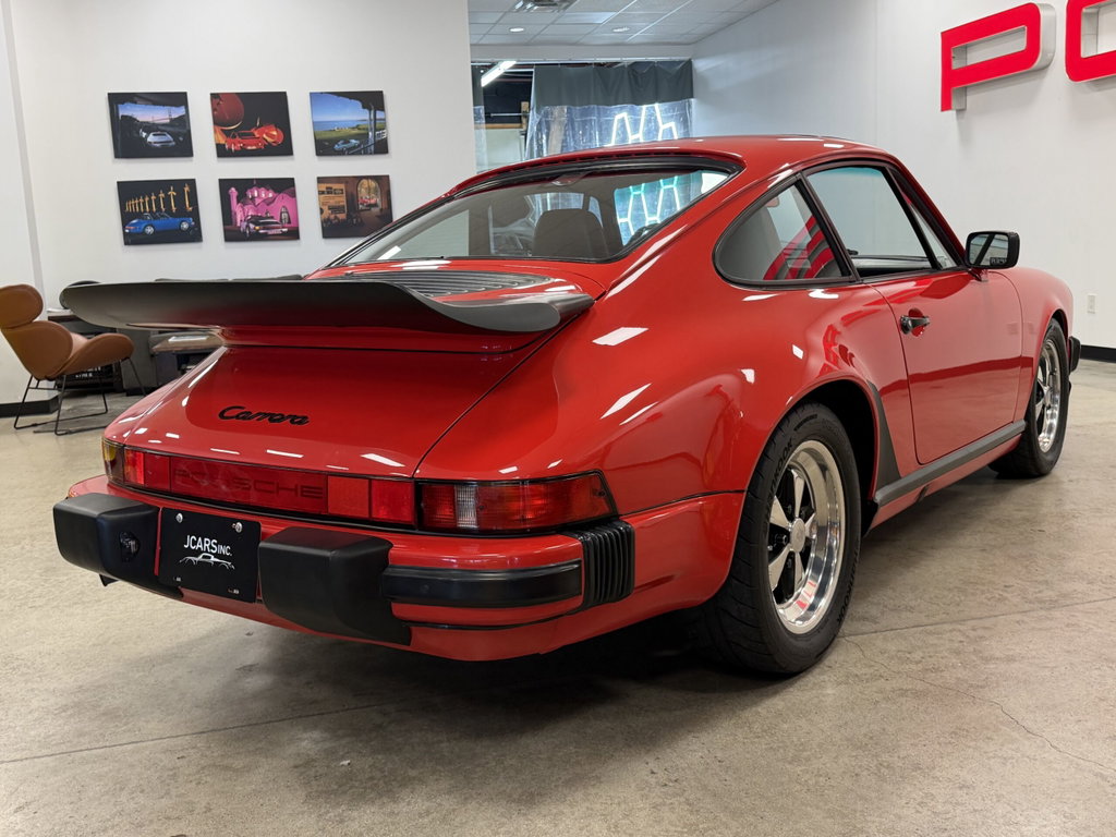 Porsche 911 Carrera 3.2
