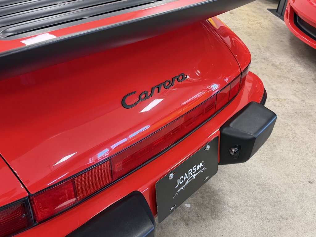 Porsche 911 Carrera 3.2
