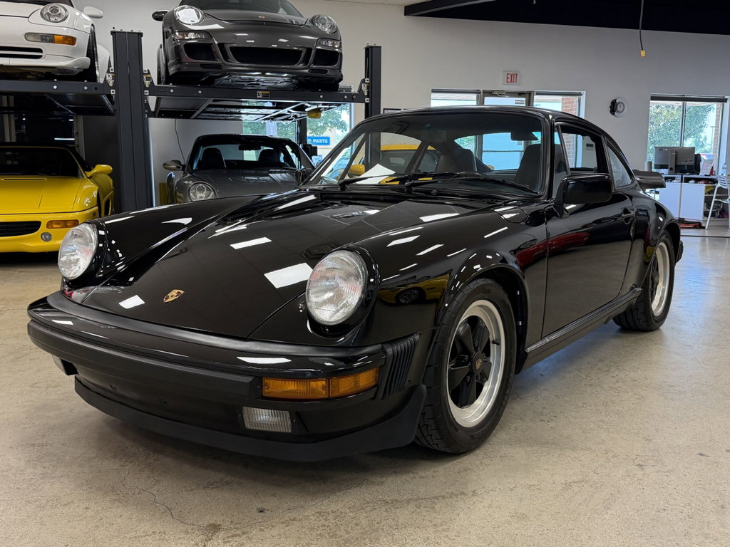 Porsche 911 Carrera 3.2 (US)