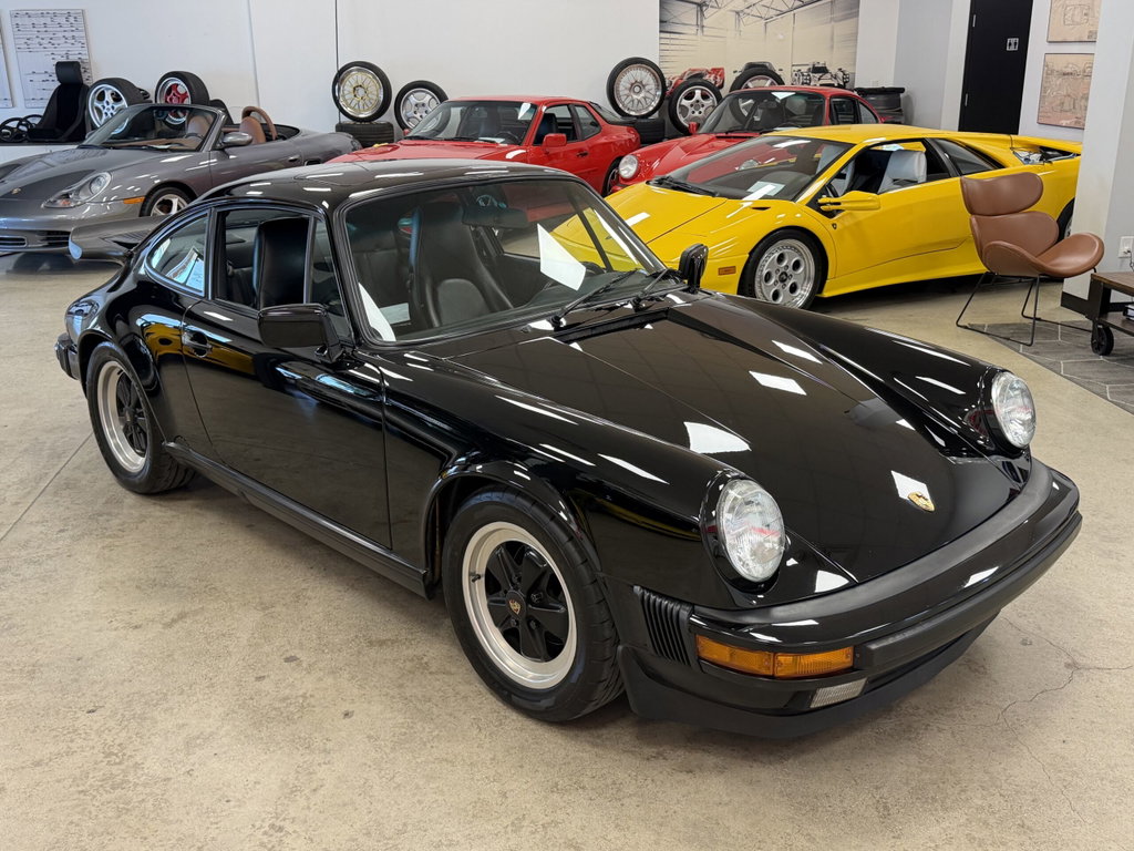 Porsche 911 Carrera 3.2 (US)