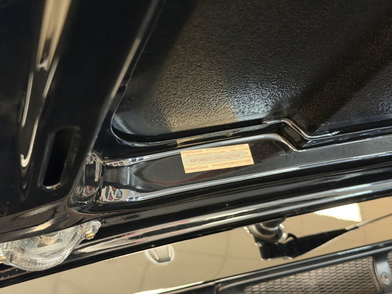 Porsche 911 Carrera 3.2 (US)