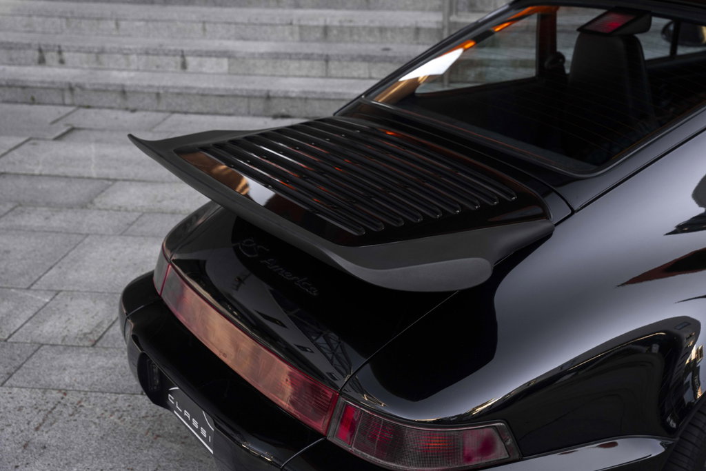 Porsche 964 Carrera RS America