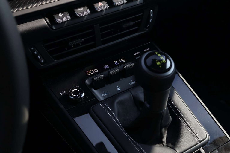 Porsche 992.2 GT3 Touring