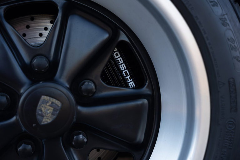 Porsche 911 Turbo 3.3