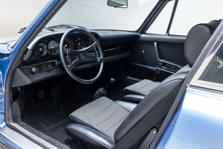 Porsche 911 S (F-Modell)