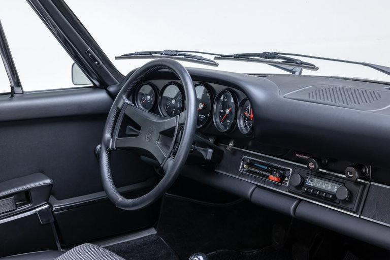 Porsche 911 S (F-Modell)