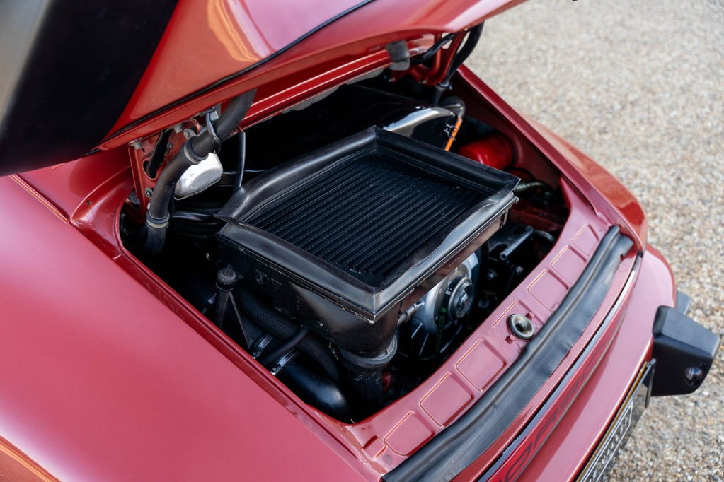 Porsche 911 Turbo 3.3